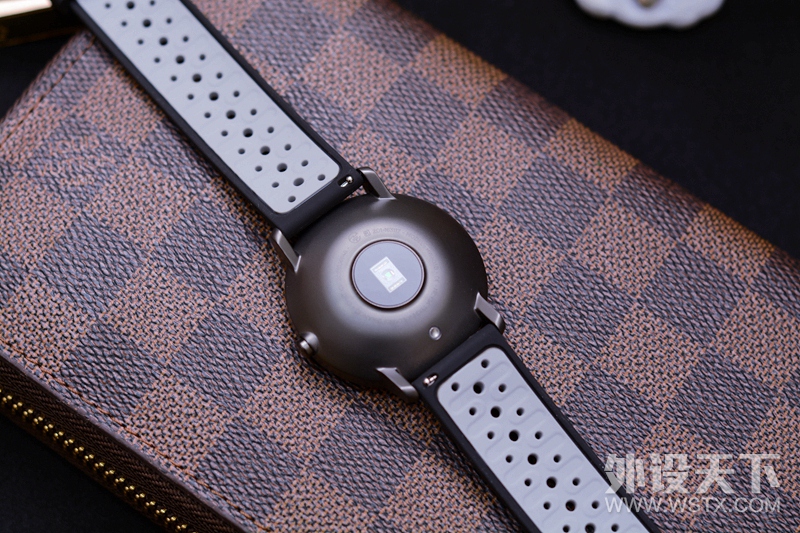 #ʲô����Show#ɹɹ�����ֵ�Withings Steel HR Sport�����ֱ�