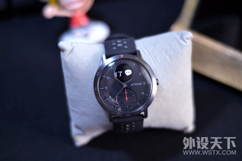 #ʲô����Show#ɹɹ�����ֵ�Withings Steel HR Sport�����ֱ�
