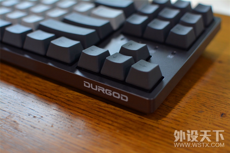 Żңɫ𺽣٤DURGOD K320е̿