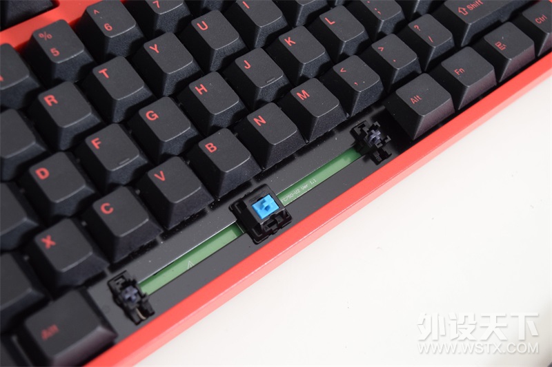 һ㡰 LEOPOLD 750r ɫ޶