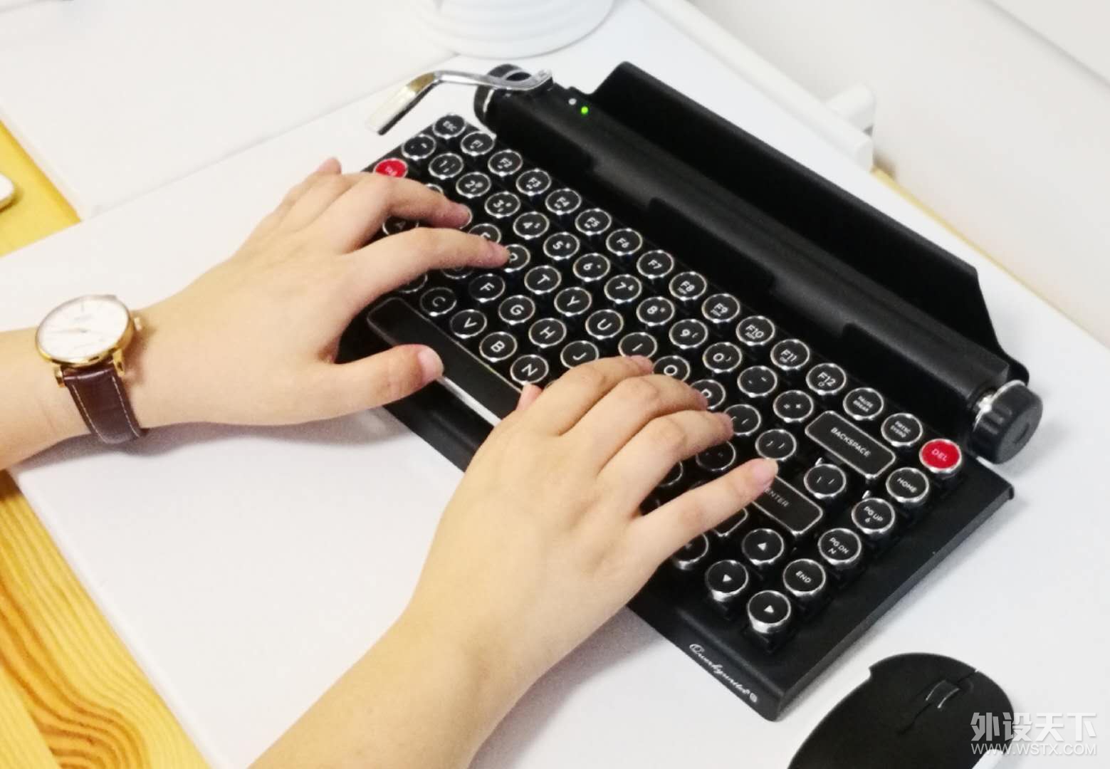 ̽ġˡX Qwerkywriter 2Ŵֻ̲