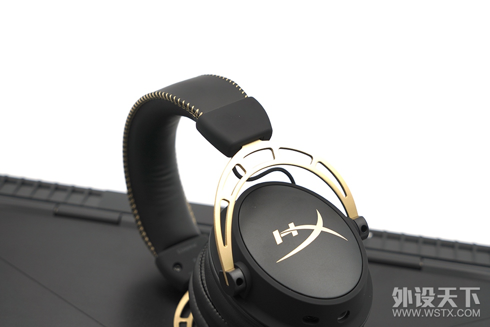 ˫ǻ羺 HyperX Cloud Alpha Goldڽ濪