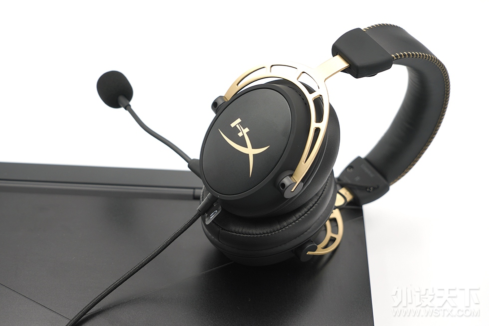 ˫ǻ羺 HyperX Cloud Alpha Goldڽ濪