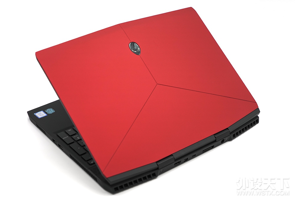 ȫᱡϵ Alienware m15ƺ׷