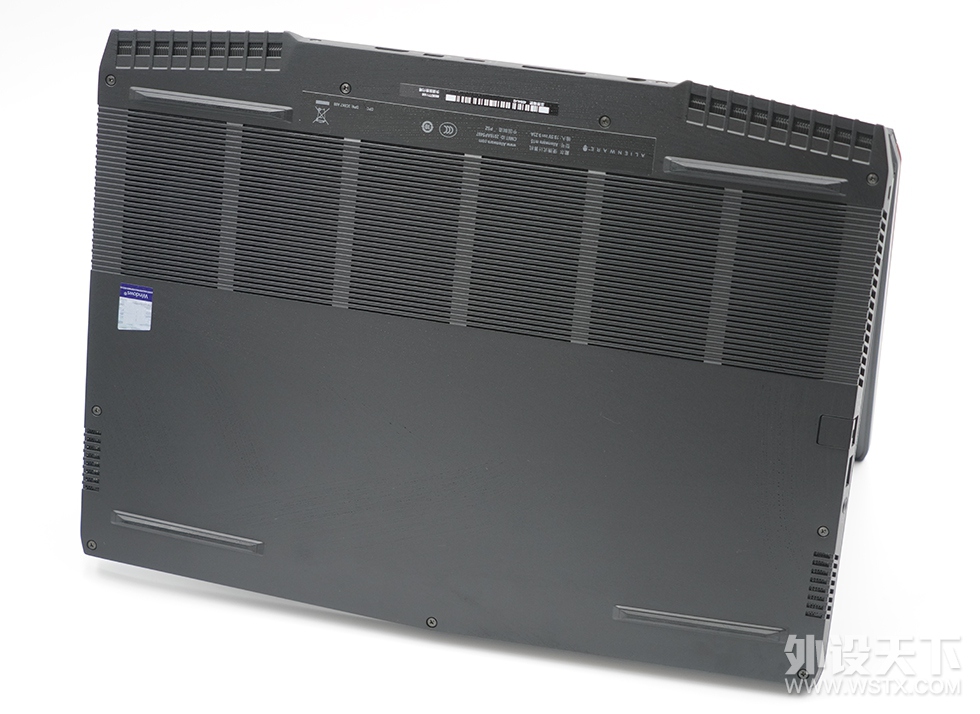 ȫᱡϵ Alienware m15ƺ׷