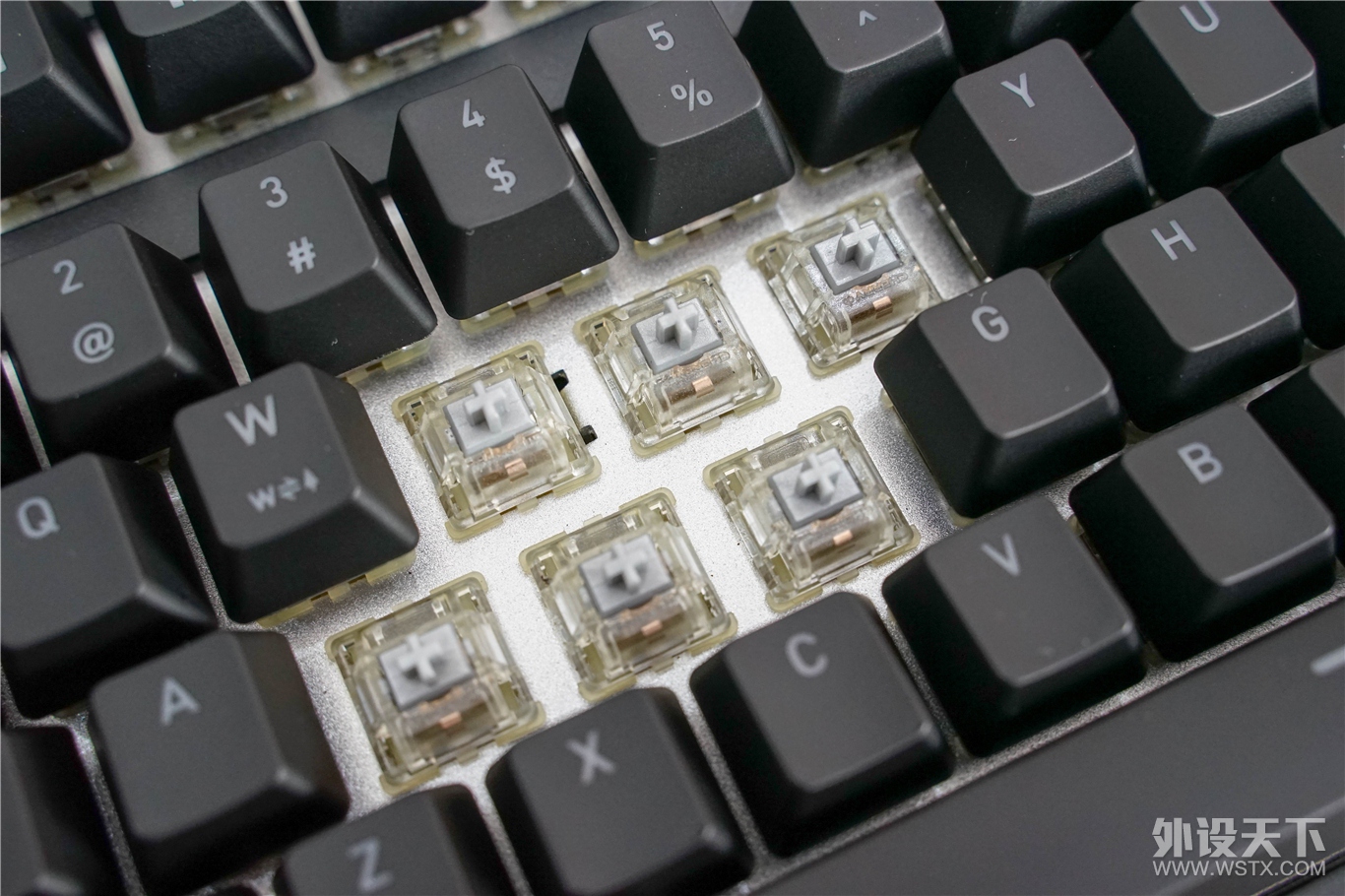 սⶾThermaltake X1 