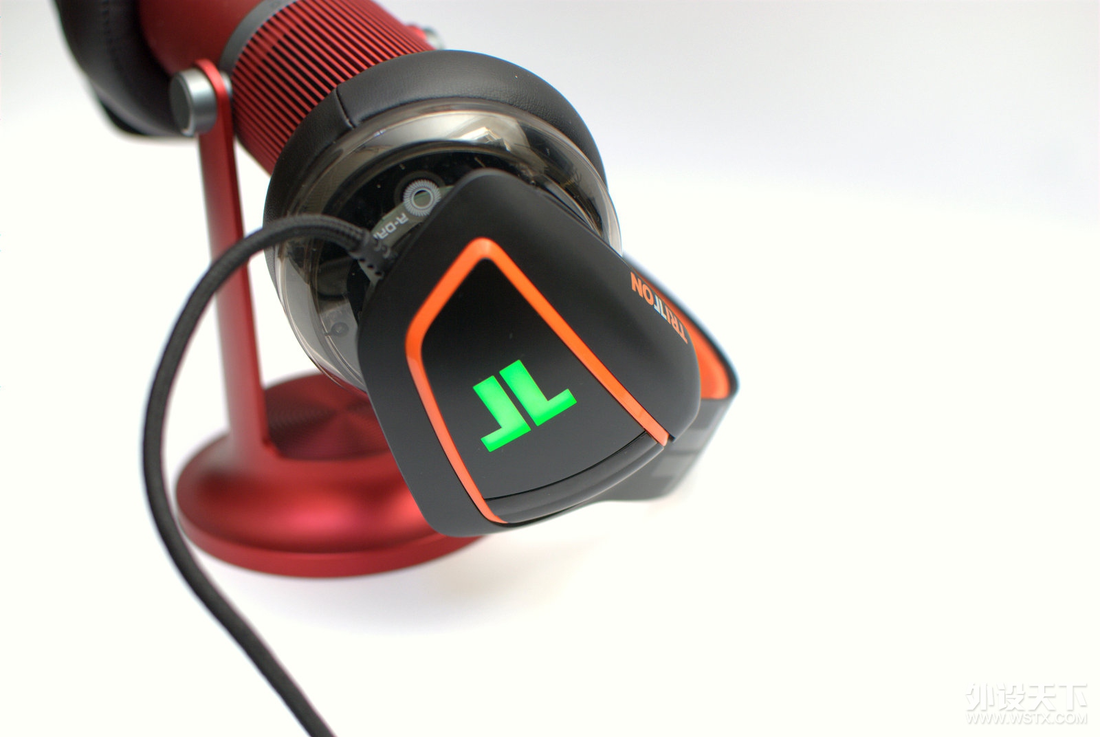 TRITTON ARK ELITE7.1Ϸ