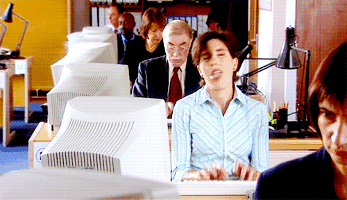 �ᱡ���У��칫��Ϸ˫��汸�����ڹѸ�֩����װ���������