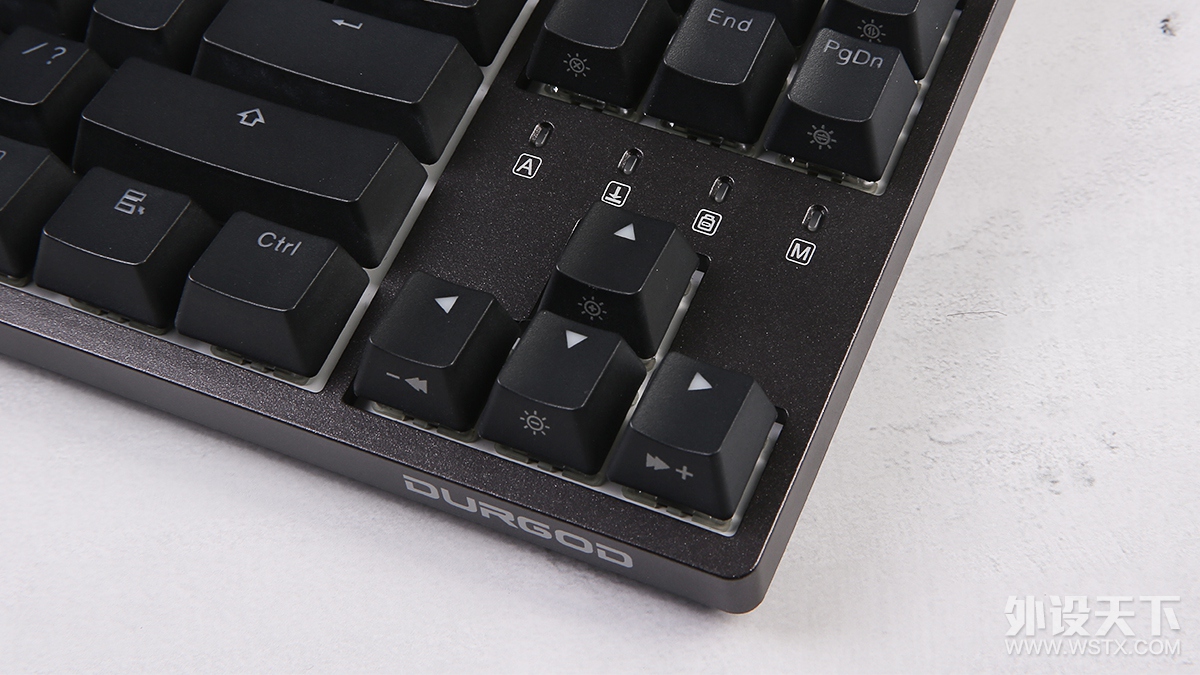 DURGOD����٤��K320 Nebula RGB ��е���� ͼ��