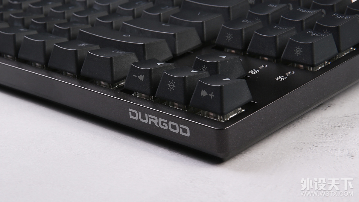 DURGOD����٤��K320 Nebula RGB ��е���� ͼ��