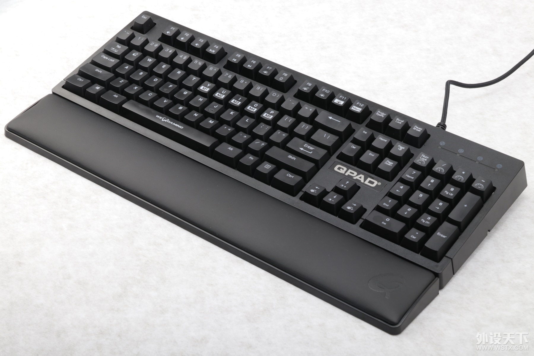 ˮ壬Ӳ˵ļ෽ʽ QPAD KO-90 RGB羺