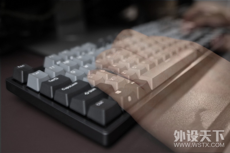 еļ̣٤K320
