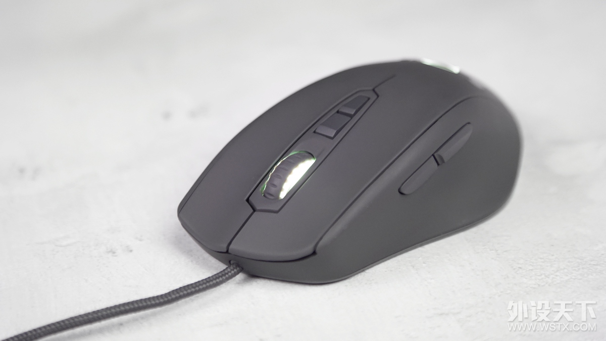 Mionix Naos βϵͼ