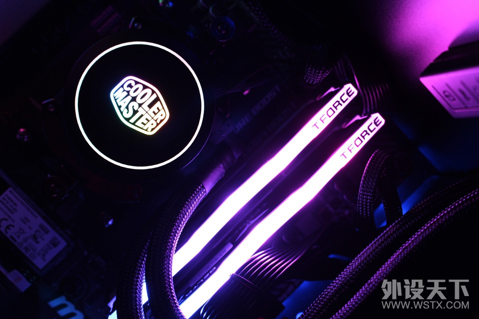 "��"��̫������INWIN301��μ�ԦRGB�ƹ�
