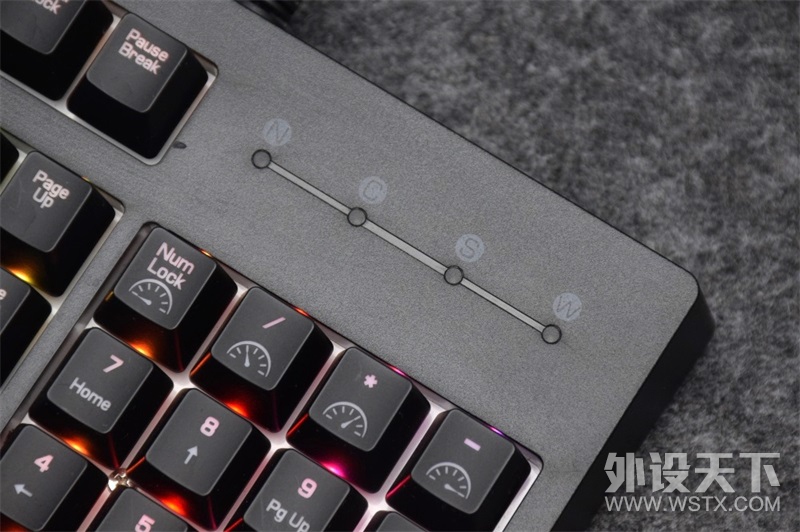 ��ˮ����£����һ��Ǻ���Ҫ�ģ�QPAD KO-90��е��������