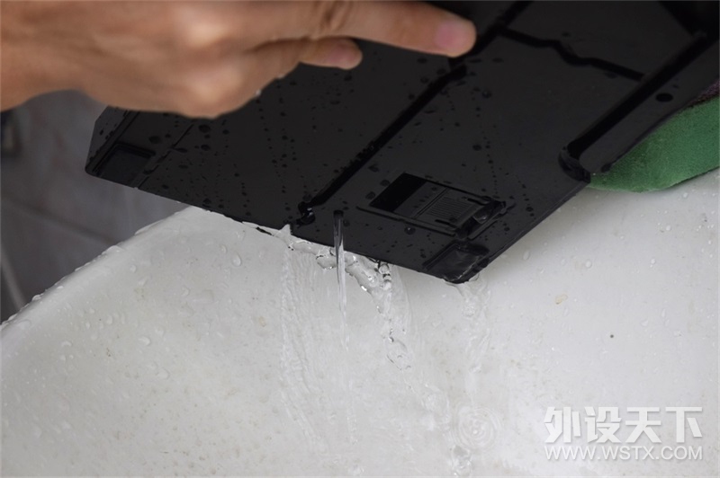 ��ˮ����£����һ��Ǻ���Ҫ�ģ�QPAD KO-90��е��������