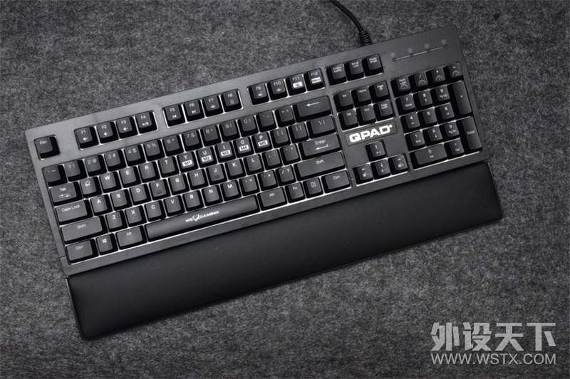 ��ˮ����£����һ��Ǻ���Ҫ�ģ�QPAD KO-90��е��������