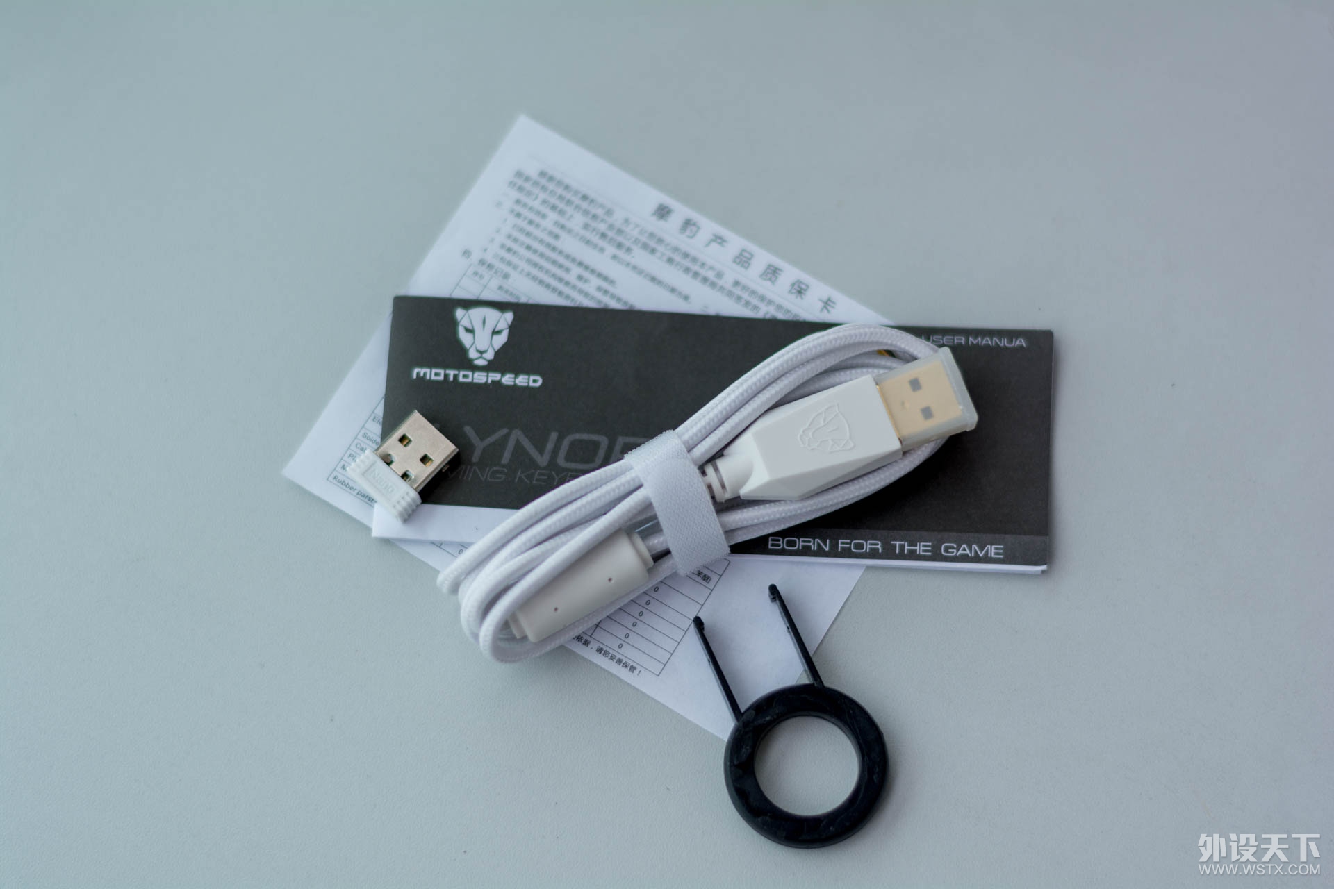 2.4G߼ӳַɫĦGK 82˫ģеǳ