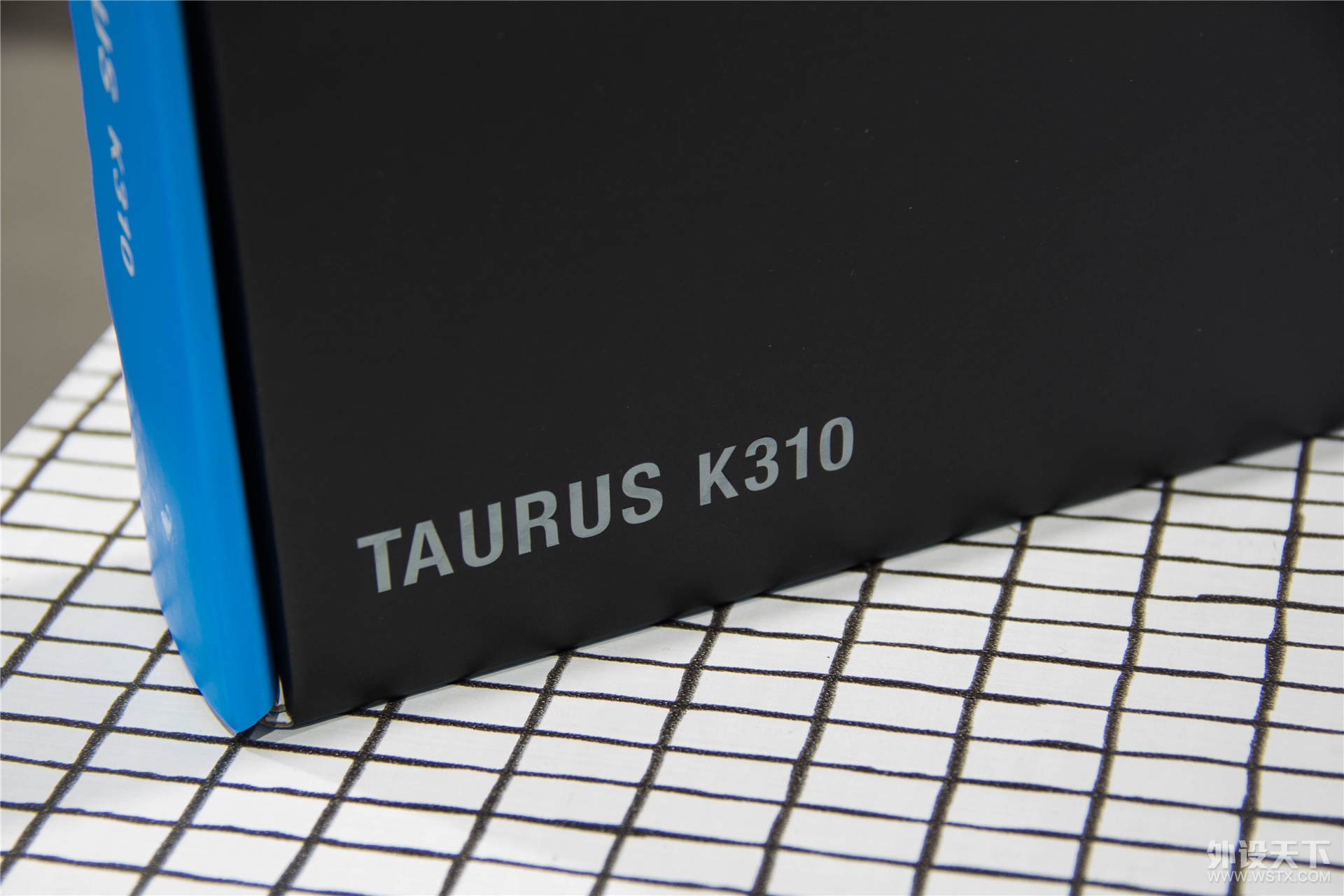 ���׵Ļ�е���̣�DURGOD��٤K320���ᣨRGB����K310��ջҰ׹��޶�������