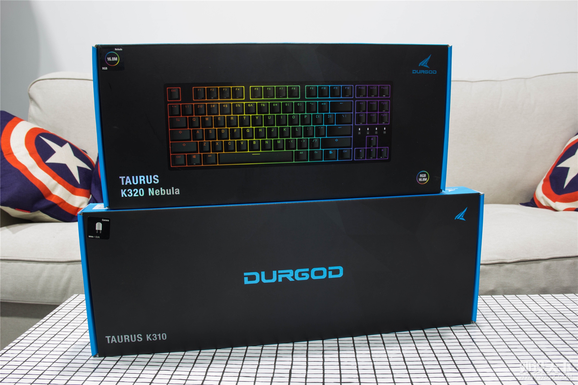 ���׵Ļ�е���̣�DURGOD��٤K320���ᣨRGB����K310��ջҰ׹��޶�������
