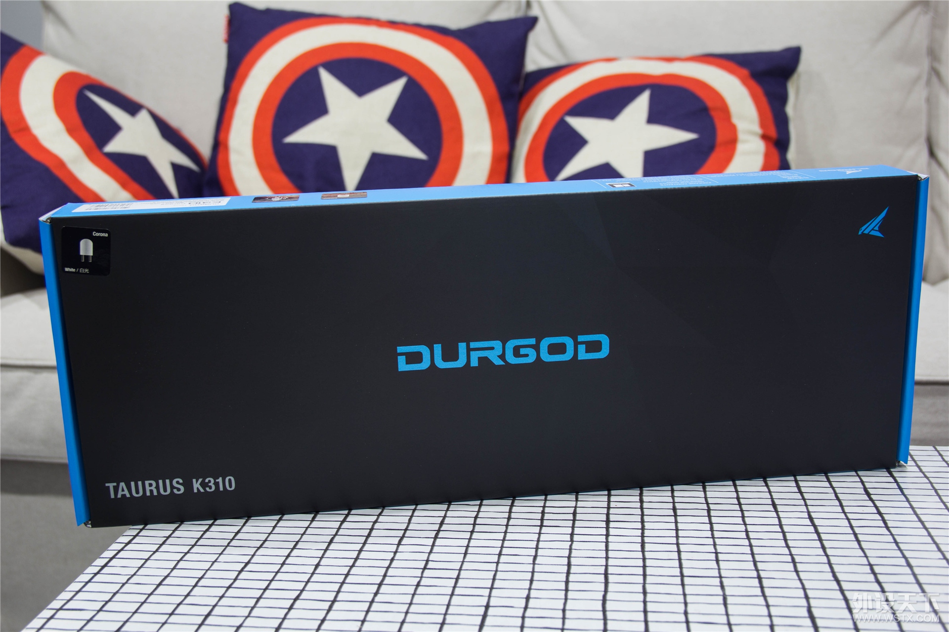 ���׵Ļ�е���̣�DURGOD��٤K320���ᣨRGB����K310��ջҰ׹��޶�������