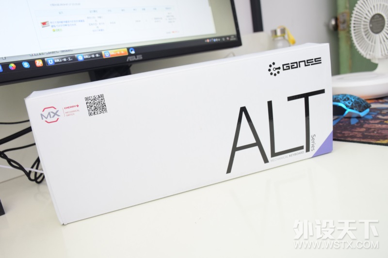 ����˫ģС���� GANSS ALT 71��е���̿���