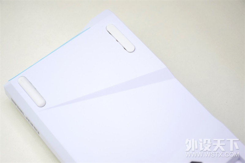 ����˫ģС���� GANSS ALT 71��е���̿���