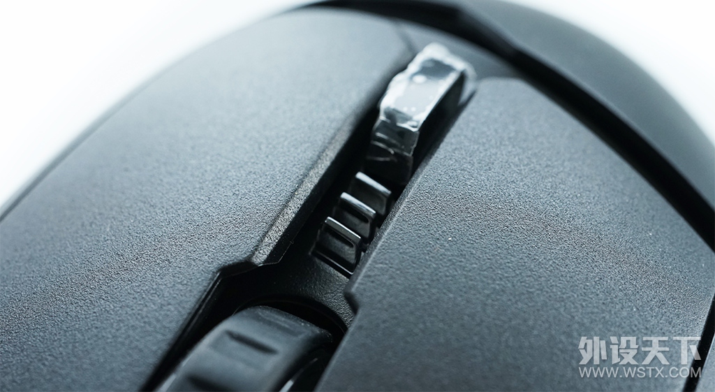 �������� MM830 ������OLED��Ļ�����ܵ羺��Ϸ������