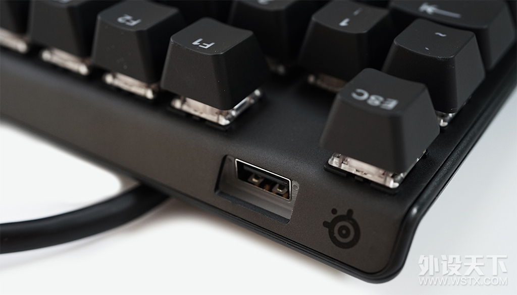 ���SteelSeries Apex PRO ������Ӧ���ڴ������̵��콢��е���̲������