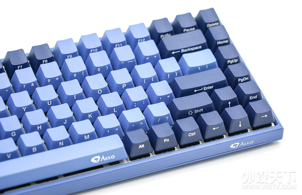 �����ϵĺ����� AKKO 3084SP����֮�ǻ�е���̿�������