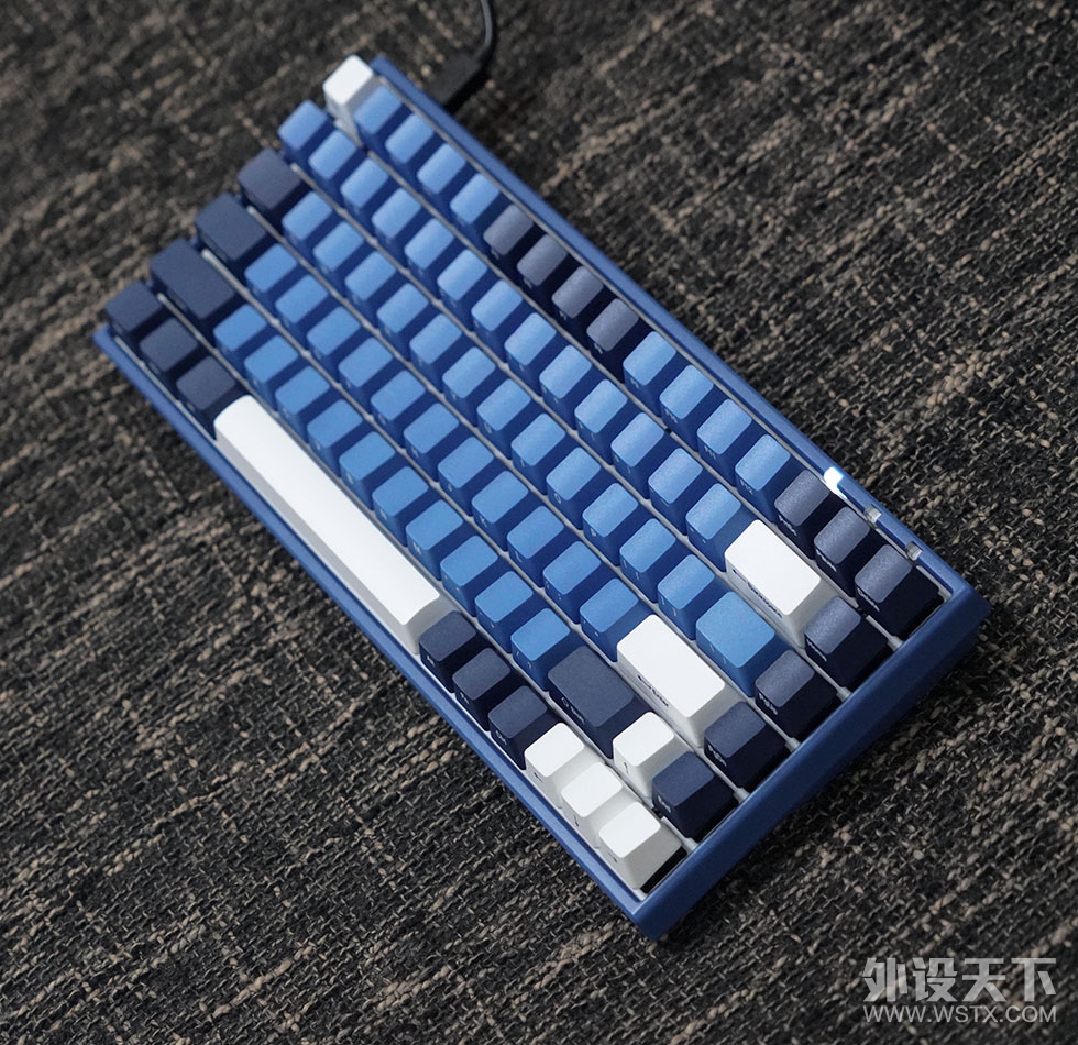 �����ϵĺ����� AKKO 3084SP����֮�ǻ�е���̿�������