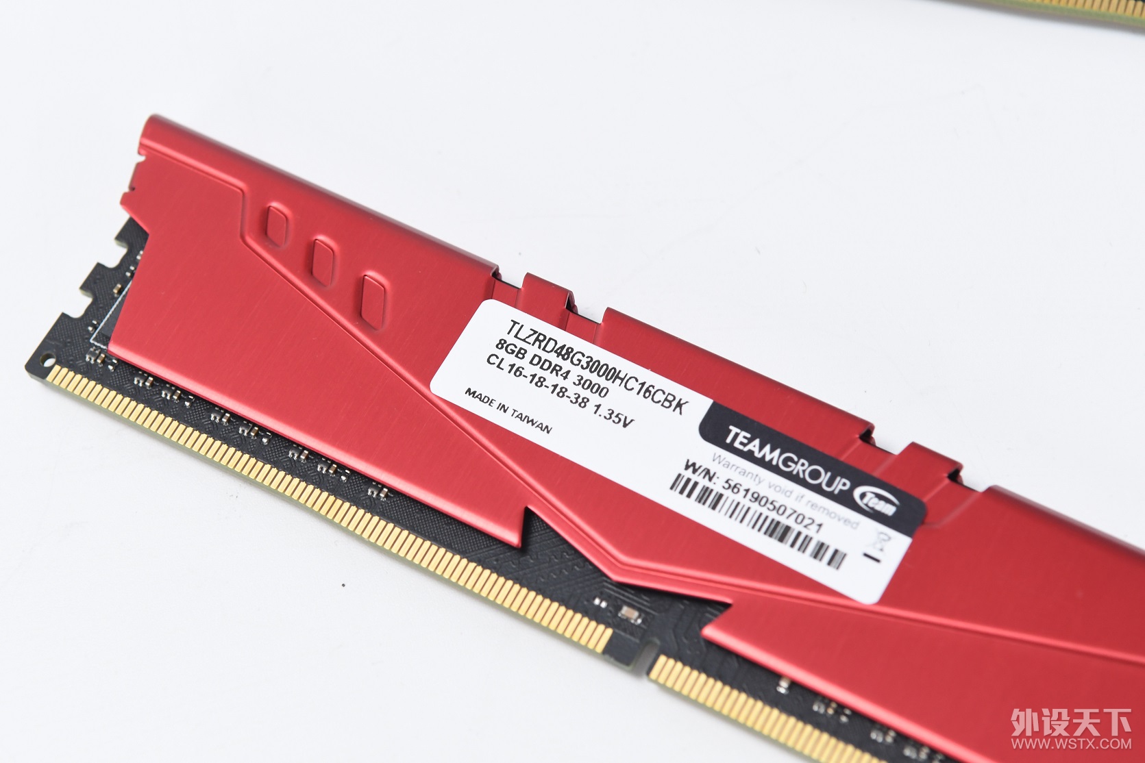 ƽѡ ʮVulcanZ DDR4-3000ڴ