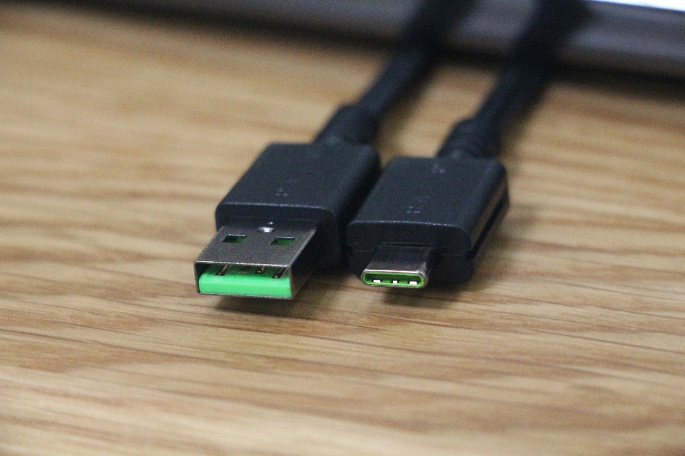 Razer�Ի���뾺�����е���̿�������