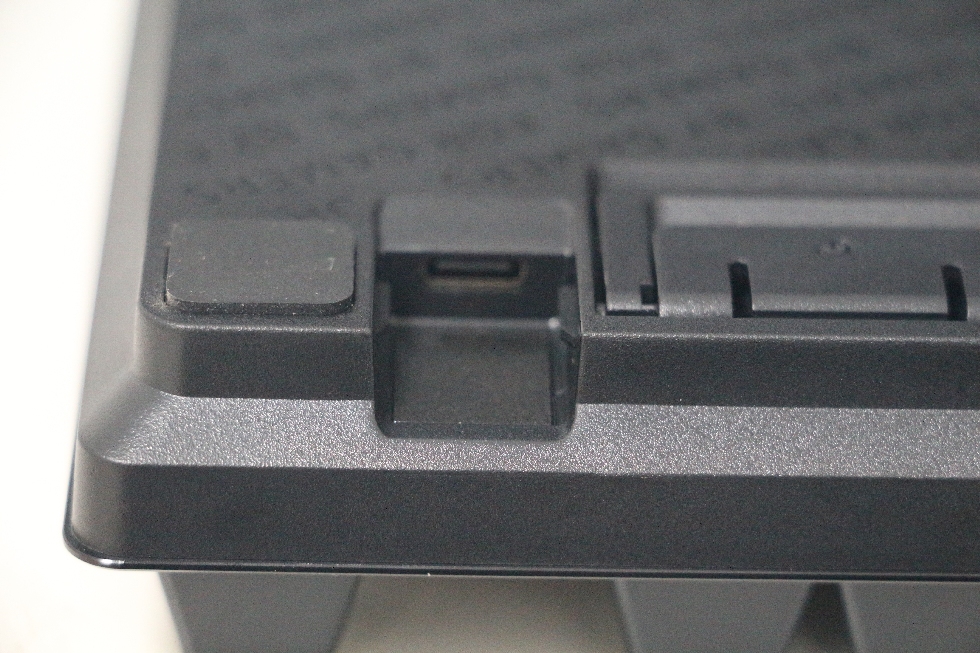 Razer�Ի���뾺�����е���̿�������