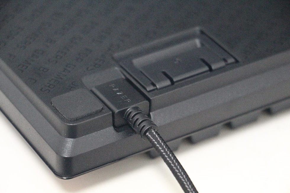 Razer�Ի���뾺�����е���̿�������