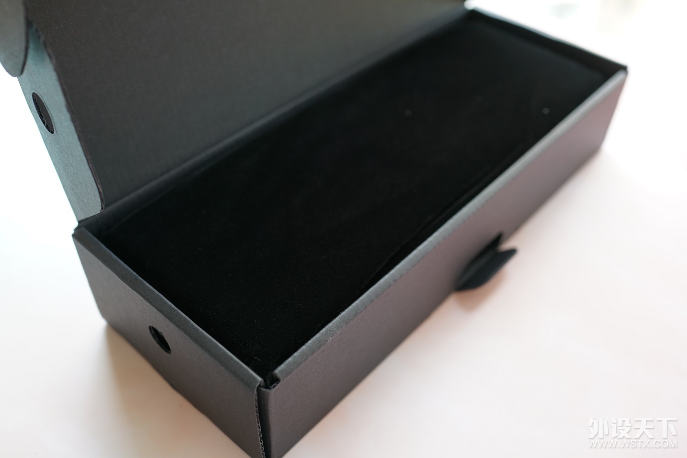 �����ԡ�С�ɾ���������ǿ��������������SK621��ײMM710������