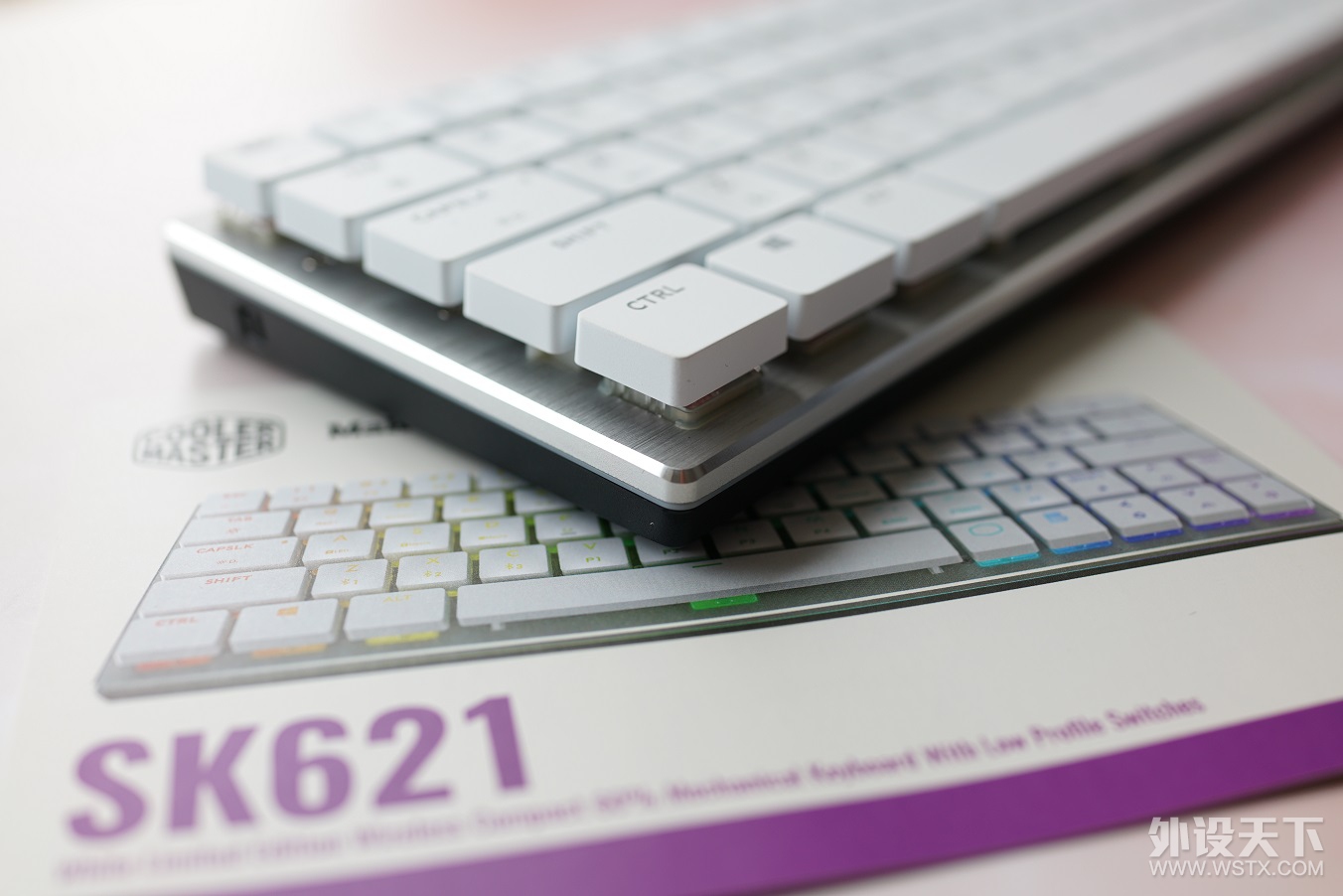 �����ԡ�С�ɾ���������ǿ��������������SK621��ײMM710������