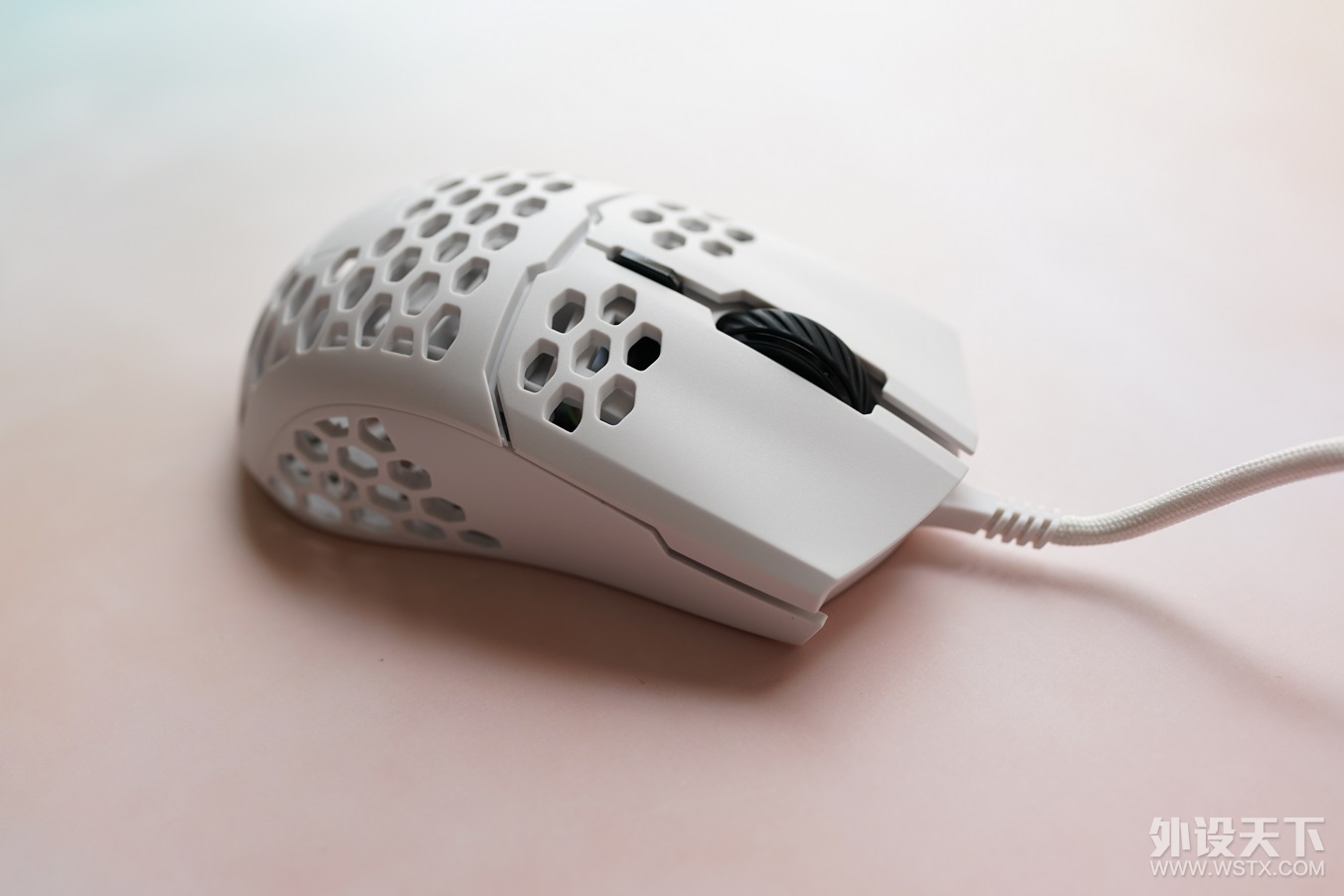 �����ԡ�С�ɾ���������ǿ��������������SK621��ײMM710������