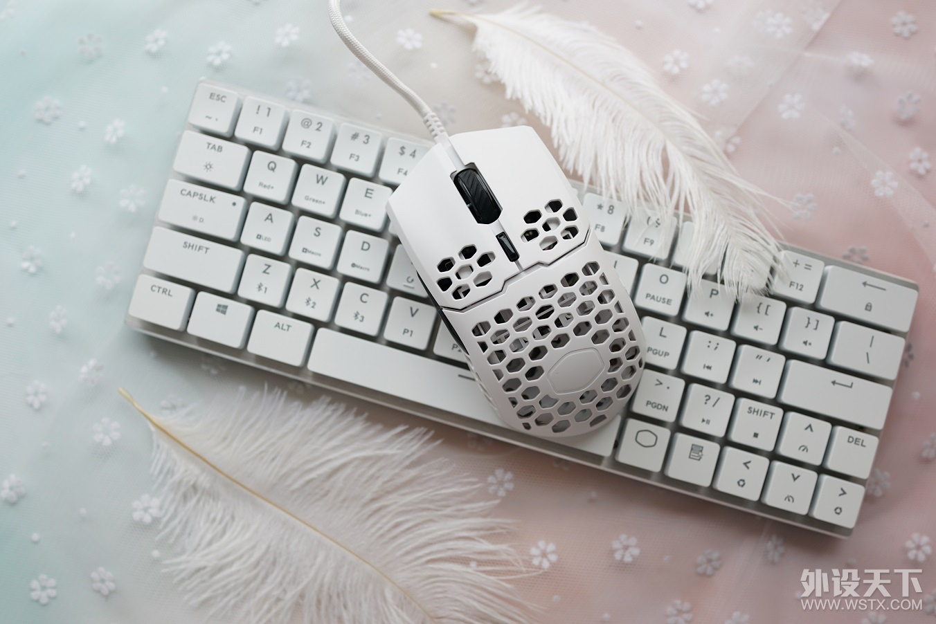 �����ԡ�С�ɾ���������ǿ��������������SK621��ײMM710������