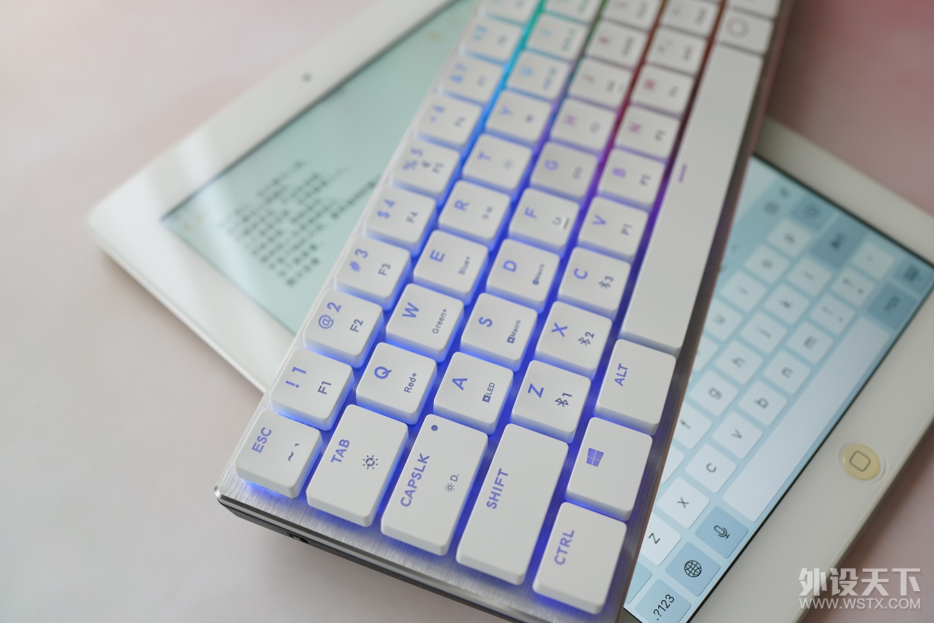 �����ԡ�С�ɾ���������ǿ��������������SK621��ײMM710������