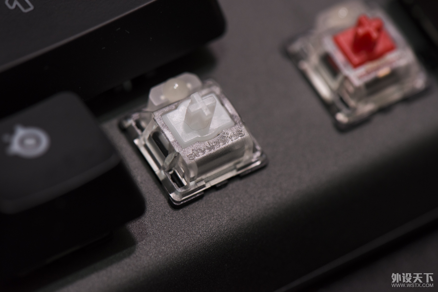 ǰԵSteelSeries Apex Pro̲