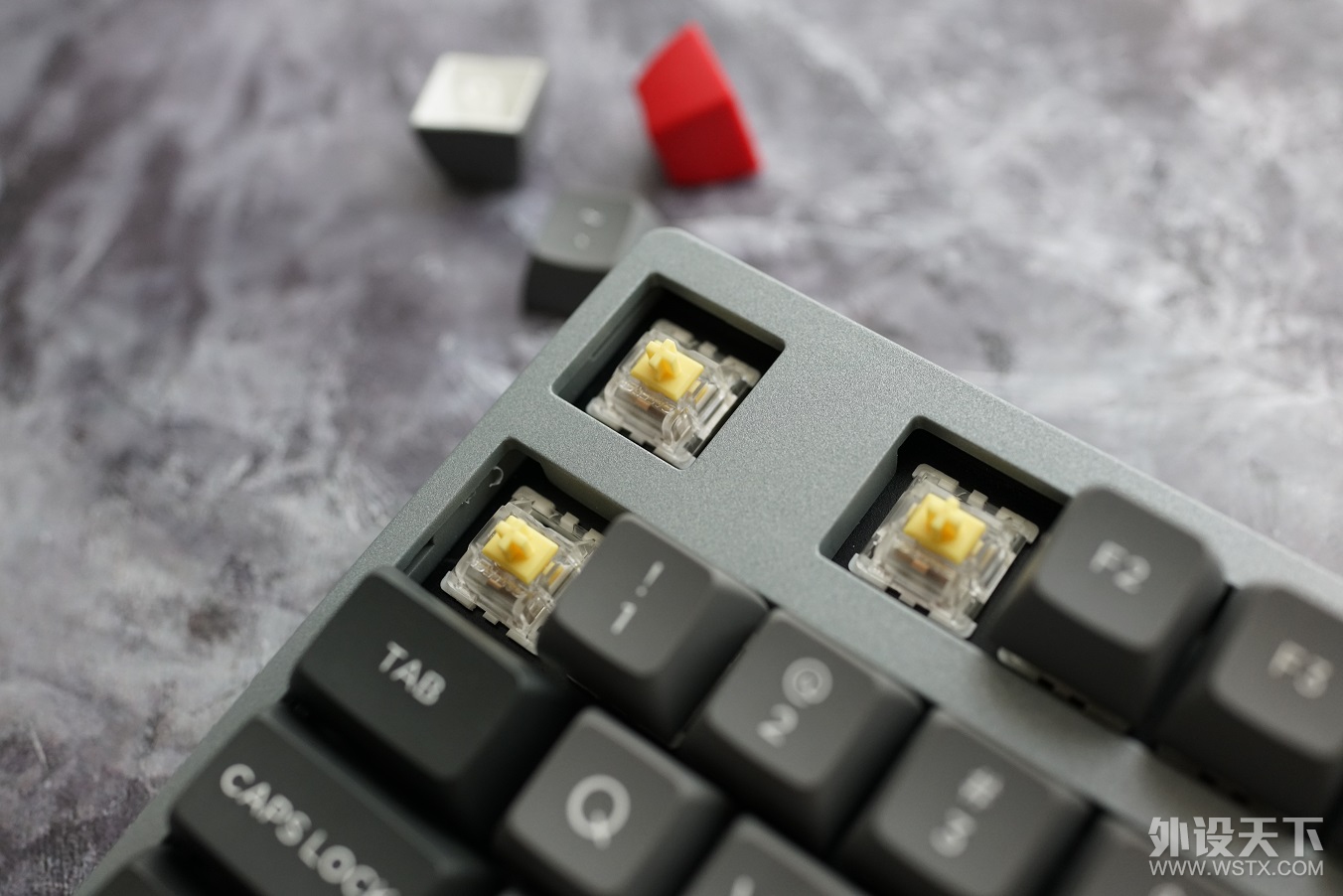 ԡģΡAkko 3108 V2Ļе