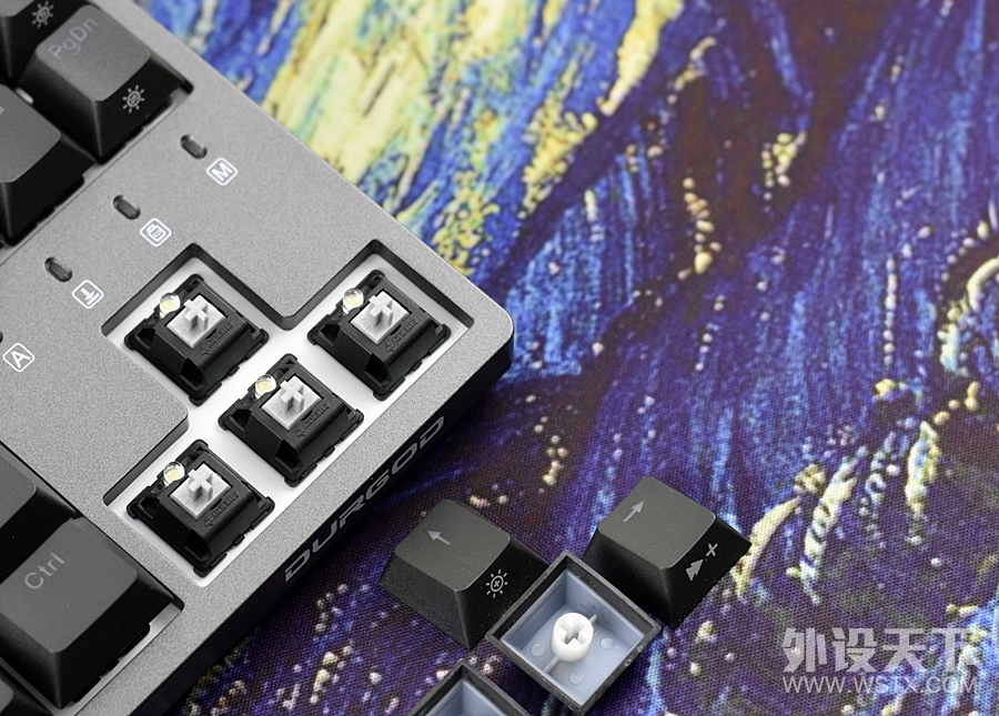 DURGOD��٤ TAURUS K320��ջ�Corona�׹��޶� Ҳ������һ�߹���Ʒ��87�Ĵ�����