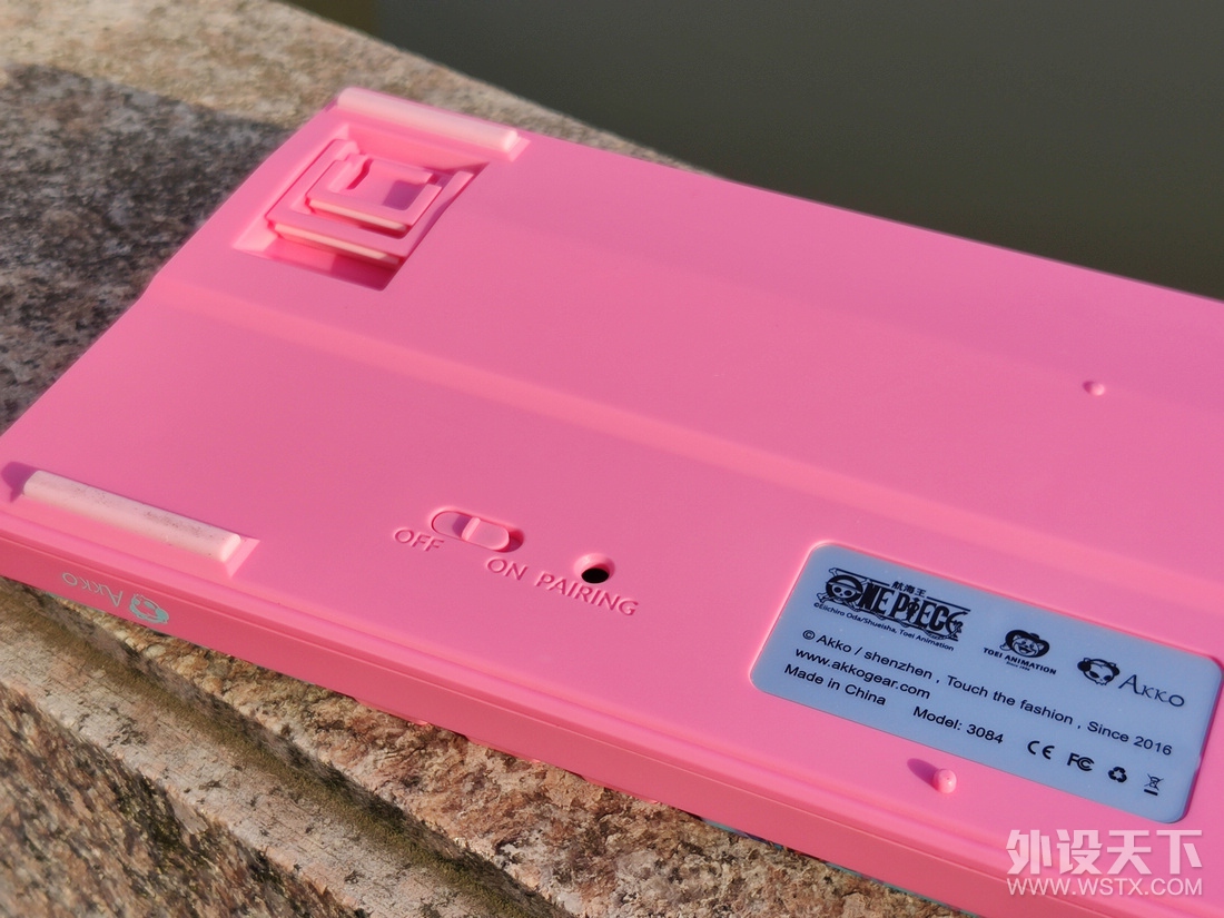 �ػ�ʱ������Ʒ��·�ߡ���AKKO �ǰ�3084˫ģ��е����ʹ������