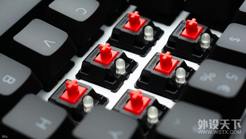 �����ǰ���ϲ���ġ�ǹ����������������ǹ�콢108 V2����