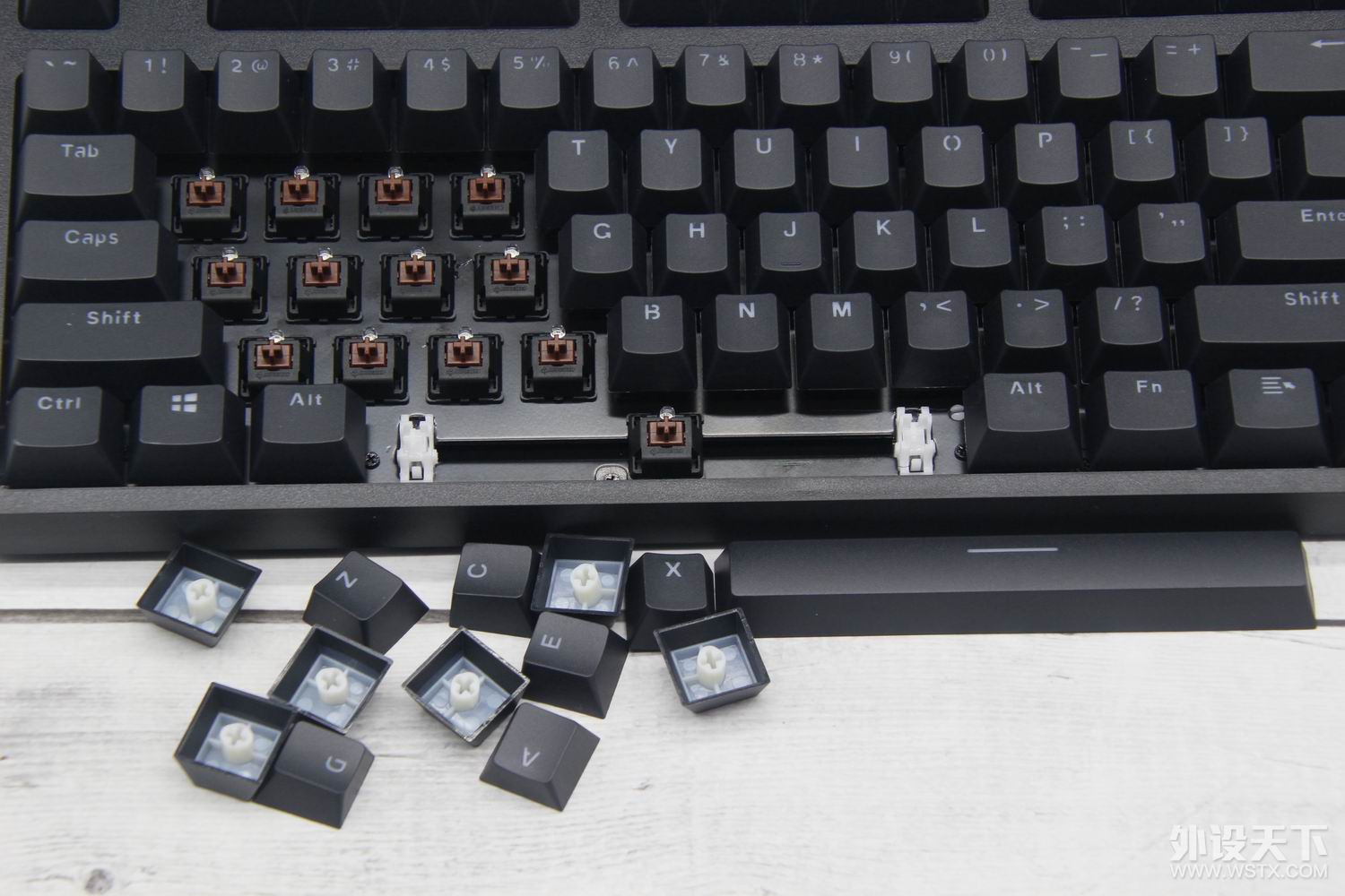 עû飬ع̸---װV808Ϸе