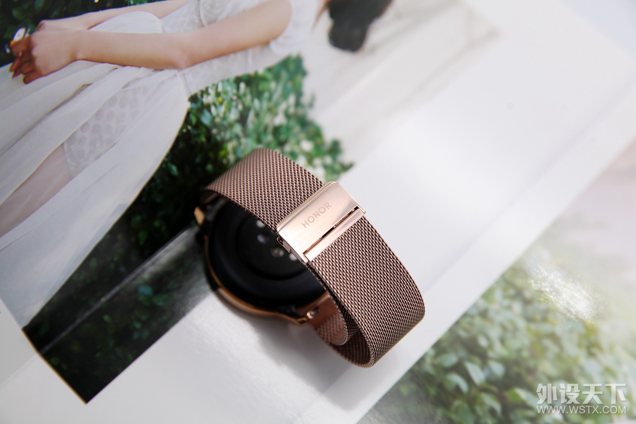 ��ҫMagicWatch 2���¿�����Ů����������������ϳ�Ʒ���ˣ�