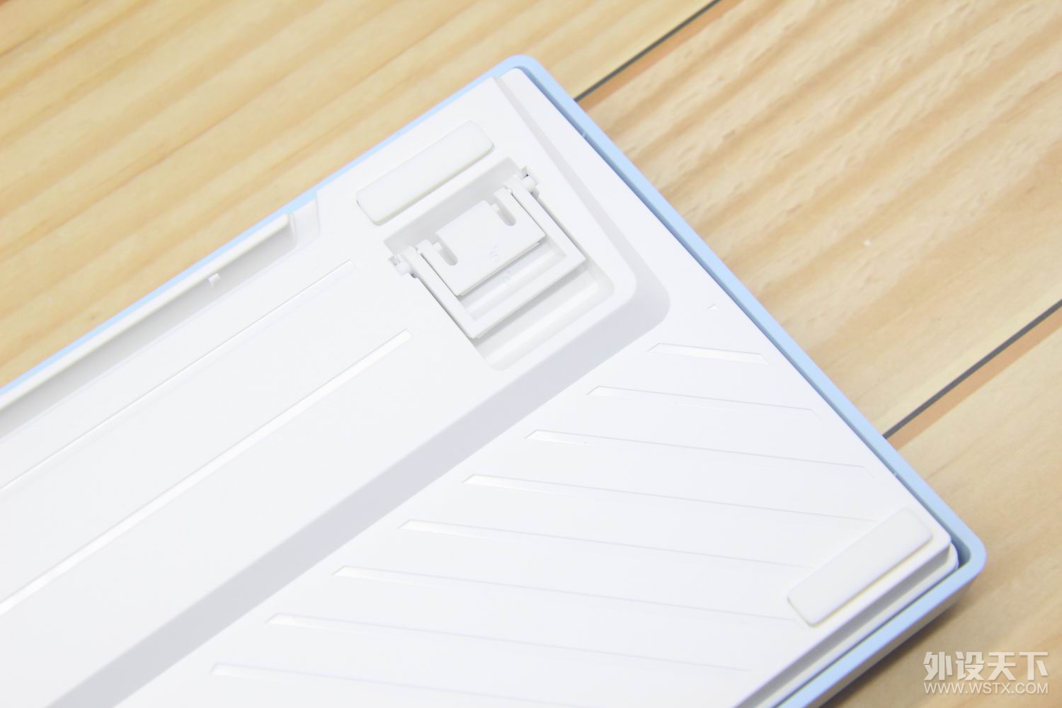 ��ů���������--����Ź����е��������