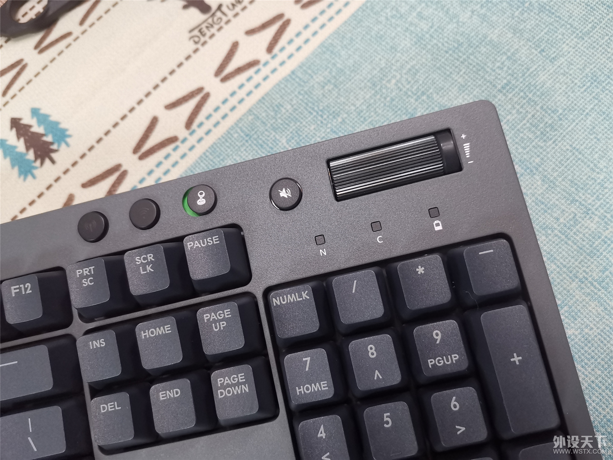 ����칫��е���̣����豸�л� ���м�G821��ģ��е����