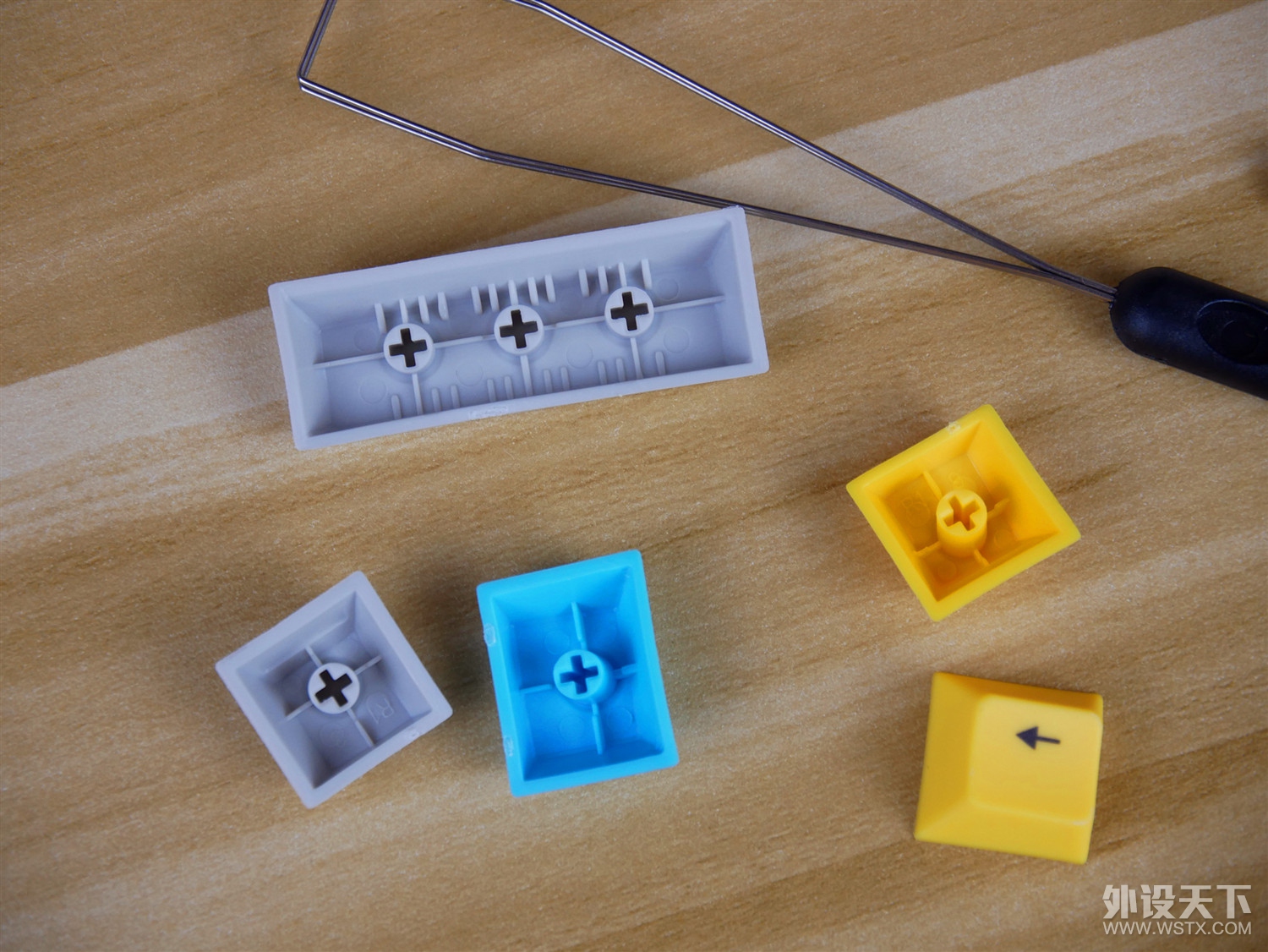 һ�Ѽ���˫���С���GANSS ALT 71 ˫ģ��е����